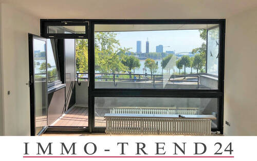 Blick auf den Rhein - +++ sanierte schöne Büro- oder Praxisräume mit schönem Rheinblick und in bester Lage +++