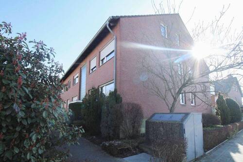 Außenansicht - 3 Zimmer Etagenwohnung zum Kaufen in Neuss