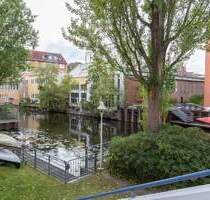 Eigentumswohnung am Osterbekkanal in Hamburg-Uhlenhorst Süd-Loggia und Balkon, Tiefgaragenstellplatz