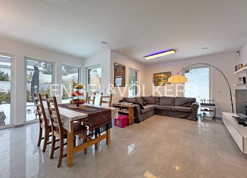 Wohn-Esszimmer - Einfamilienhaus mit 110,60 m&sup2; in Ober-Mörlen zum Kaufen