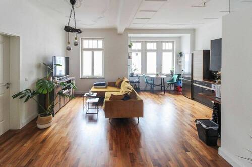 Wohnzimmer - 2 Zimmer Etagenwohnung in Leipzig