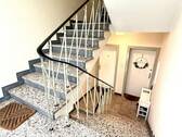 Wohnungseingang 1 Obergeschoss - 