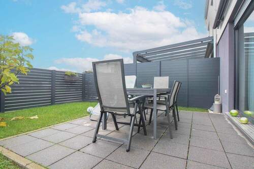 Vordergarten - Doppelhaushälfte mit 149,60 m&sup2; in Mainz zum Kaufen