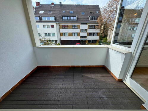 Westbalkon mit Nachmittagsonne - 