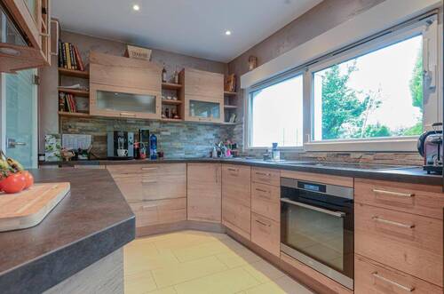 Küche - Bungalow mit 185,00 m&sup2; in Leverkusen zum Kaufen