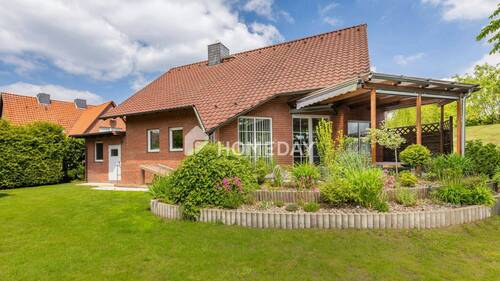 Außenansicht 4-1-1 - 5 Zimmer Einfamilienhaus zum Kaufen in Leiferde