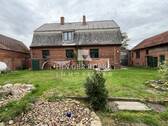 Rückansicht Wohnhaus - 9 Zimmer Einfamilienhaus in Dähre