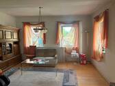 Gemütliches Wohnzimmer - 5 Zimmer Einfamilienhaus in Bundorf