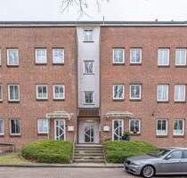 Dachgeschosswohnung mit zwei großen Balkonen und angenehmer Aufteilung! - Stade