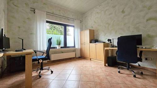 Gewerbeteil im EG - Büro 2 - 