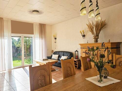 Wohn- & Esszimmer - 9 Zimmer Einfamilienhaus in Wegberg