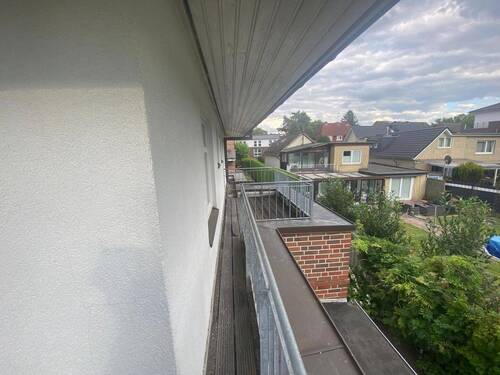 Umlauf kl. Terrsasse 1. OG Süd Lerchenberg HH-Volksdorf - 