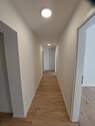Flur u. Bäder mit Spots - 