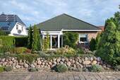 Vorgarten - 5 Zimmer Einfamilienhaus zum Kaufen in Altlandsberg