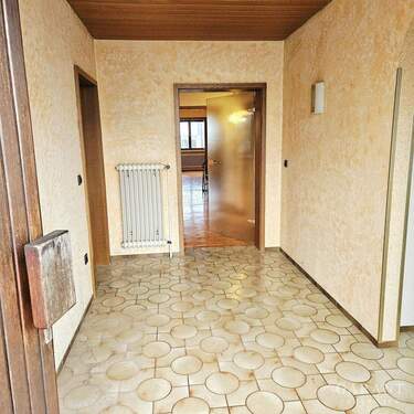 Eingangsbereich/Flur - 4 Zimmer Bungalow in Neuburg am Rhein