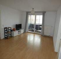 Gepflegte 2-Zimmer-Singlewohnung mit Stellplatz und Carport - Dinkelsbühl