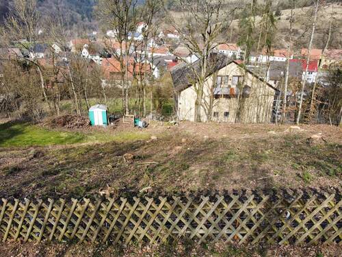 Gute Wohnlage - Grundstück in Weigendorf
