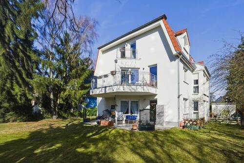Hausansicht - 3 Zimmer Etagenwohnung zum Kaufen in Berlin