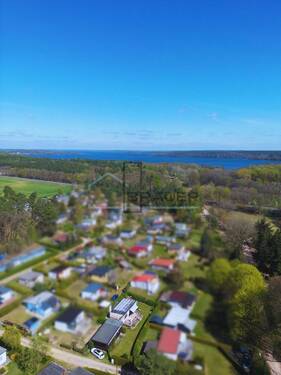 Blick zum Plauer See - Bungalow mit Bootsanleger und Nähe zum Plauer See