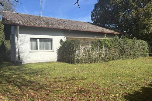 Seitenansicht - 7 Zimmer Einfamilienhaus in Tuttlingen