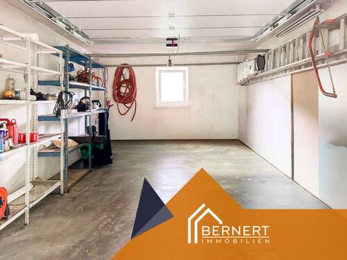Garage - 