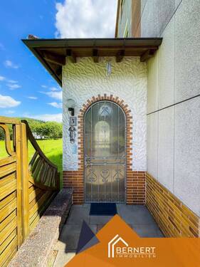 Außenansicht - Mehrfamilienhaus, Wohnhaus mit 139,10 m&sup2; in Kasendorf zum Kaufen