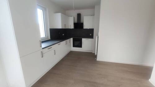 Einbauküche - 4 Zimmer Etagenwohnung zur Miete in Heilbronn