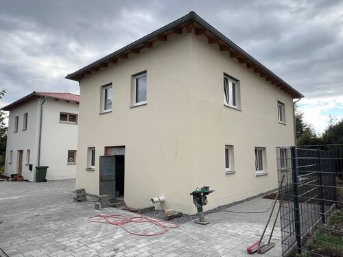 Bild 1 - Hochwertiges Einfamilienhaus in ruhiger Lage!