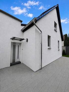 Bild 3 - 4 Zimmer Einfamilienhaus in Göppingen