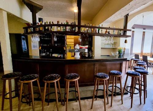 Bar - 