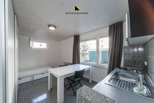 Zimmer - Etagenwohnung mit 20,00 m² in Stuttgart zum Kaufen