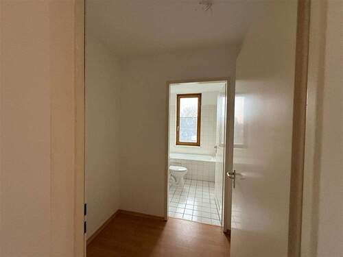 Zugang zum Badezimmer - 