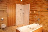 mit Wanne und Dusche - 