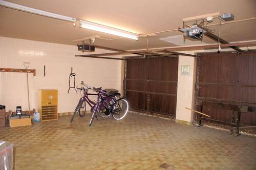 Doppelgarage mit Abstellraum - 