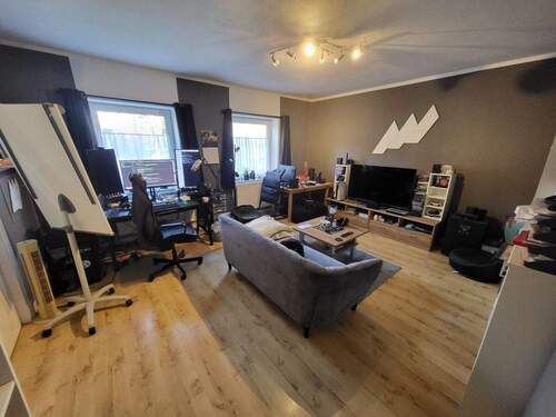 Wohnzimmer - Etagenwohnung mit 71,70 m&sup2; in Lübeck zur Miete