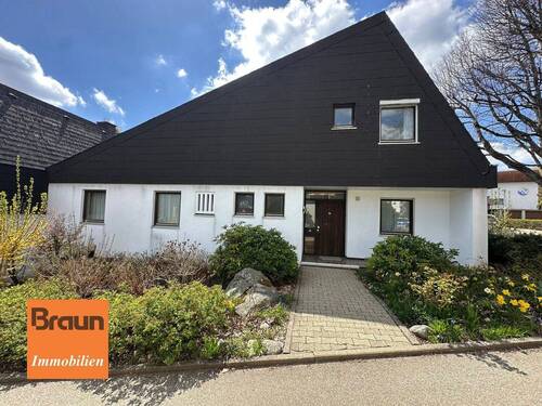 1-2 Familien-Haus, St. Georgen - 5 Zimmer Mehrfamilienhaus, Wohnhaus zum Kaufen in Sankt Georgen im Schwarzwald