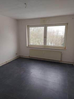 Wohnzimmer.jpg - 2 Zimmer Etagenwohnung zur Miete in Bremerhaven