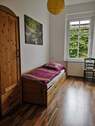 Schlafzimmer 2 unten - 