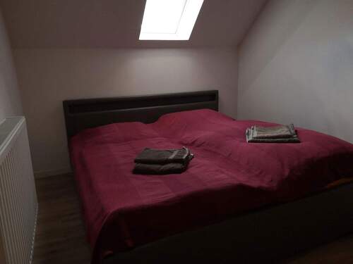 Schlafzimmer 2 oben - 