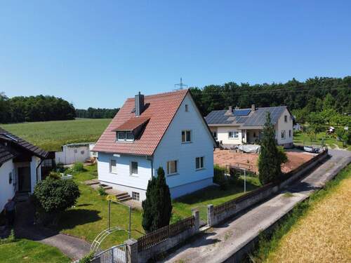 Ruhige Ortsrandlage - Einfamilienhaus in Sulzbach-Rosenberg