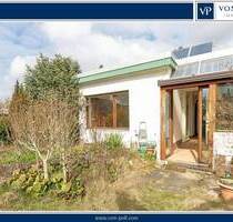 Freistehender Bungalow mit großzügigem Grundstück und Photovoltaik in Zehlendorf - Berlin