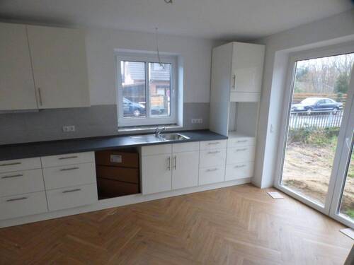 Küche - 5 Zimmer Doppelhaushälfte zur Miete in Glücksburg (Ostsee)