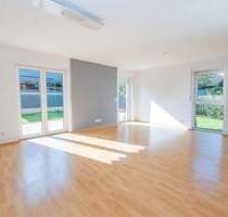 Doppelhaushälfte für Familien - Lichtdurchflutet, großzügig, mit eigenem Garten - Himmelpforten