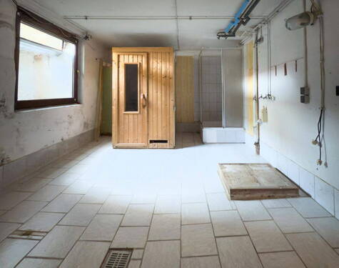 Keller mit Sauna und Dusche - 