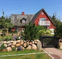Großzügige Haushälfte mit Garage und Idyllischem Garten zur Miete - Wenningstedt
