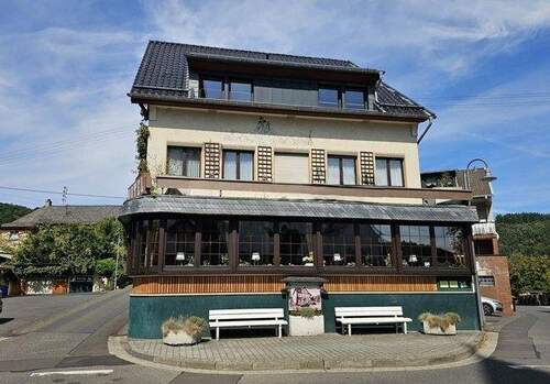 Bild 1 - Beliebtes Hotel im Ahrtal mit 13 Zimmern, Restaurant, Festsaal und Privatwohnhaus