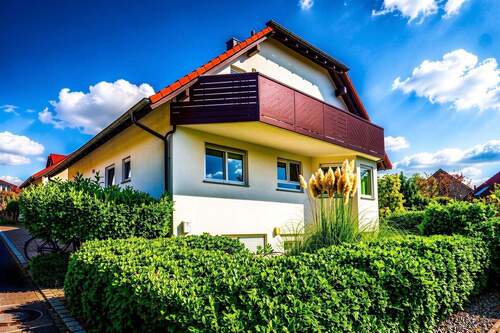 Bild 1 - Gepflegtes 3-Familienhaus mit Einliegerwohnung