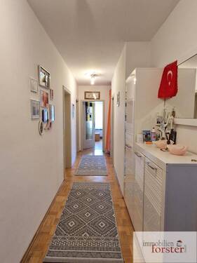 Flur - 4 Zimmer Etagenwohnung zum Kaufen in Garmisch-Partenkirchen