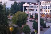 Vorplatz - 