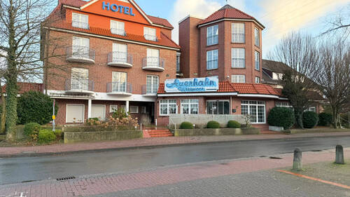 Straßenansicht - 